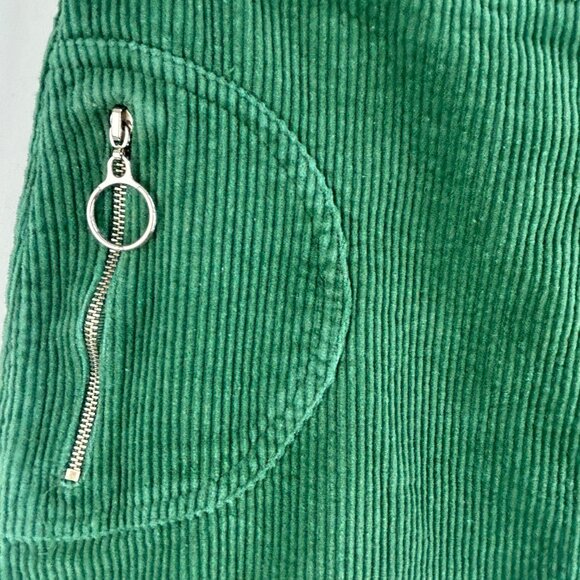 Forever 2 green corduroy mini skirt preppy y2k – size Medium - Picture 2 of 5